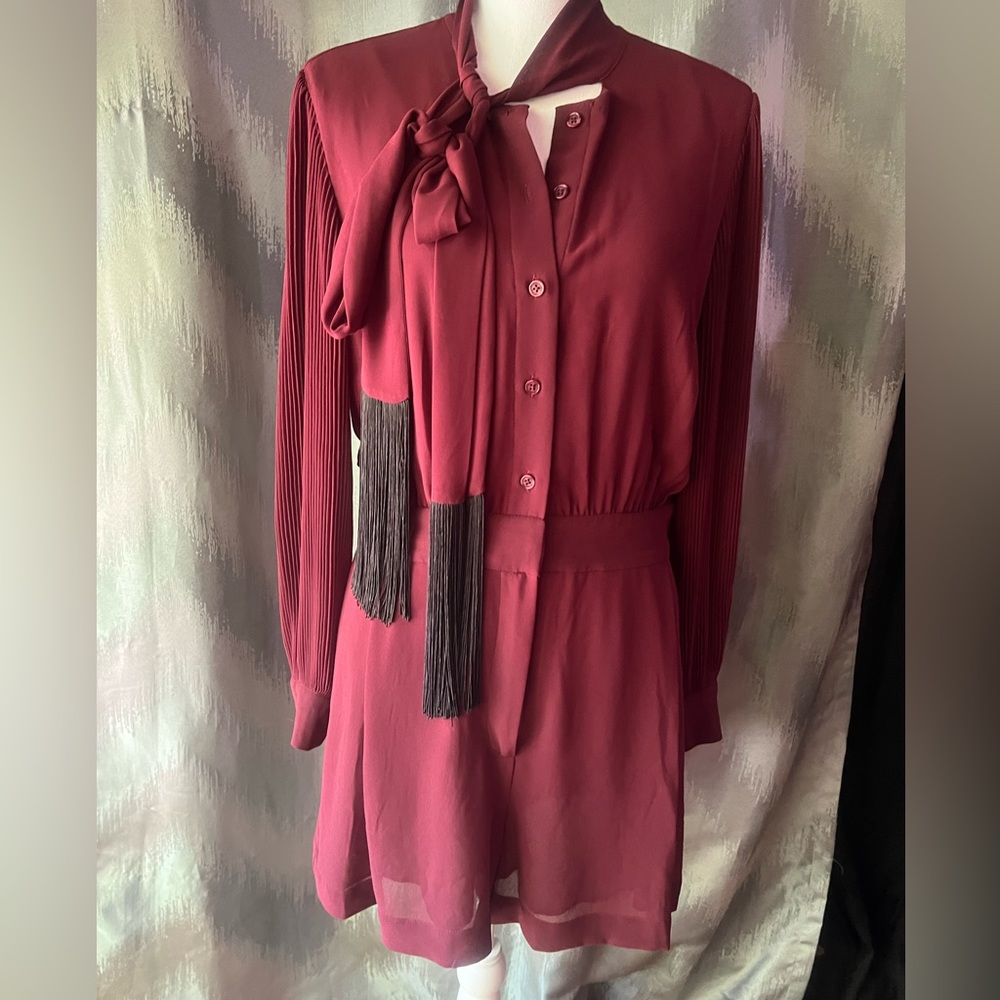 Michael Kors Beautiful burgundy color jumpsuit with cute design. Very cute S10 - Picture 3 of 14